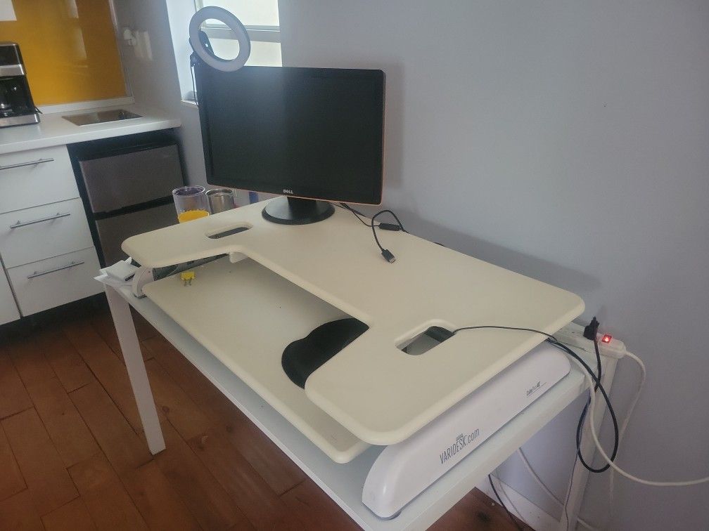 Varidesk Standing Desk (White)