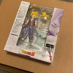 SHFiguarts: Original Son Gohan Figure NEVER OPENED