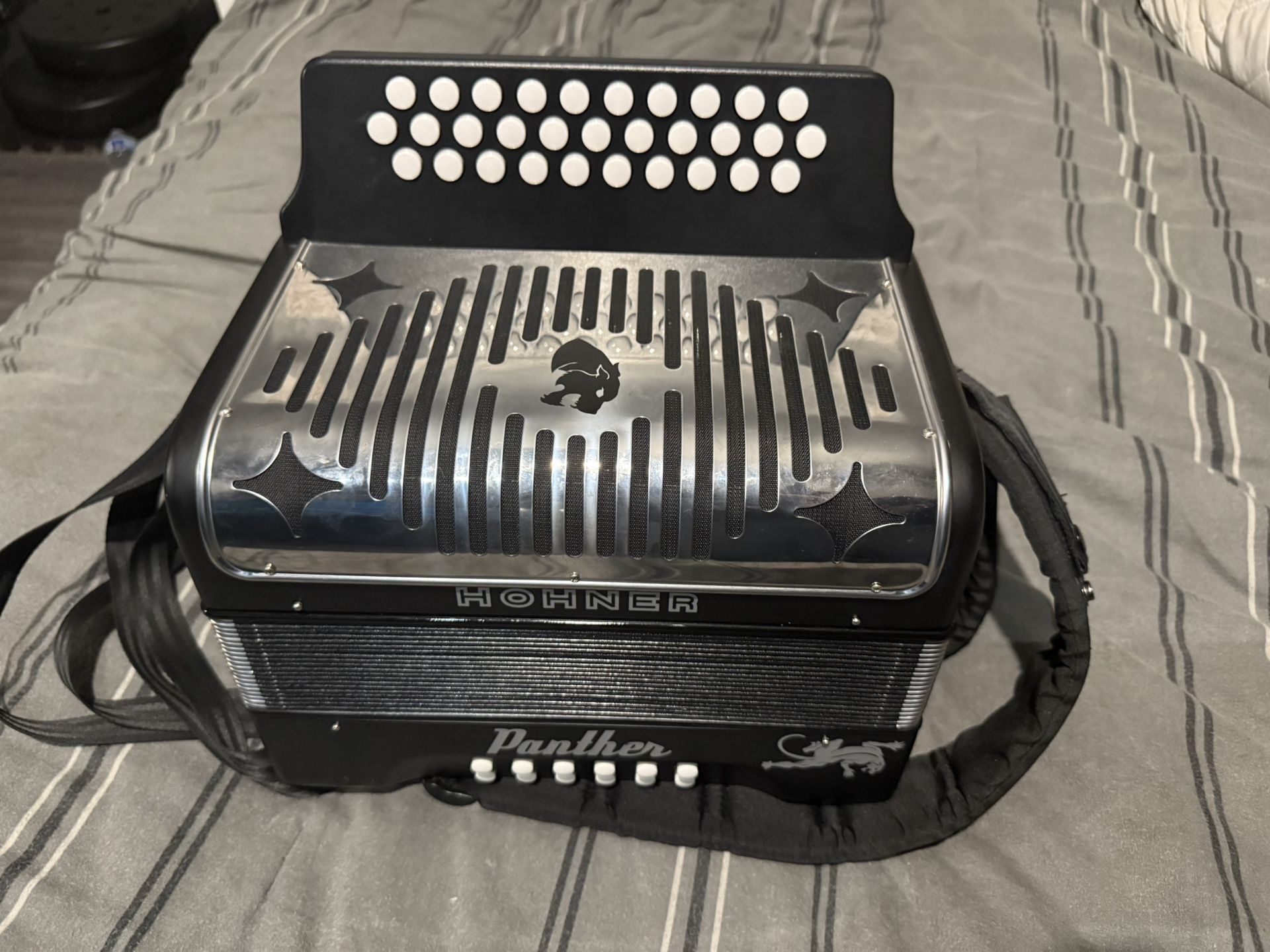 Hohner Accordion Tone Fa