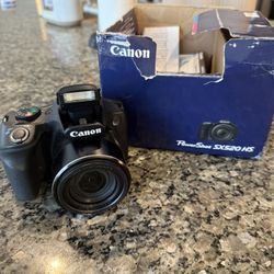 Canon Power shot SX520 HS