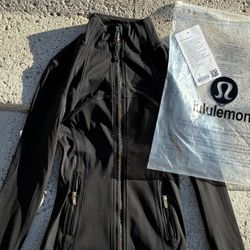 Black Lululemon Jacket (Gold zipper) FREE SHIPPING!!!