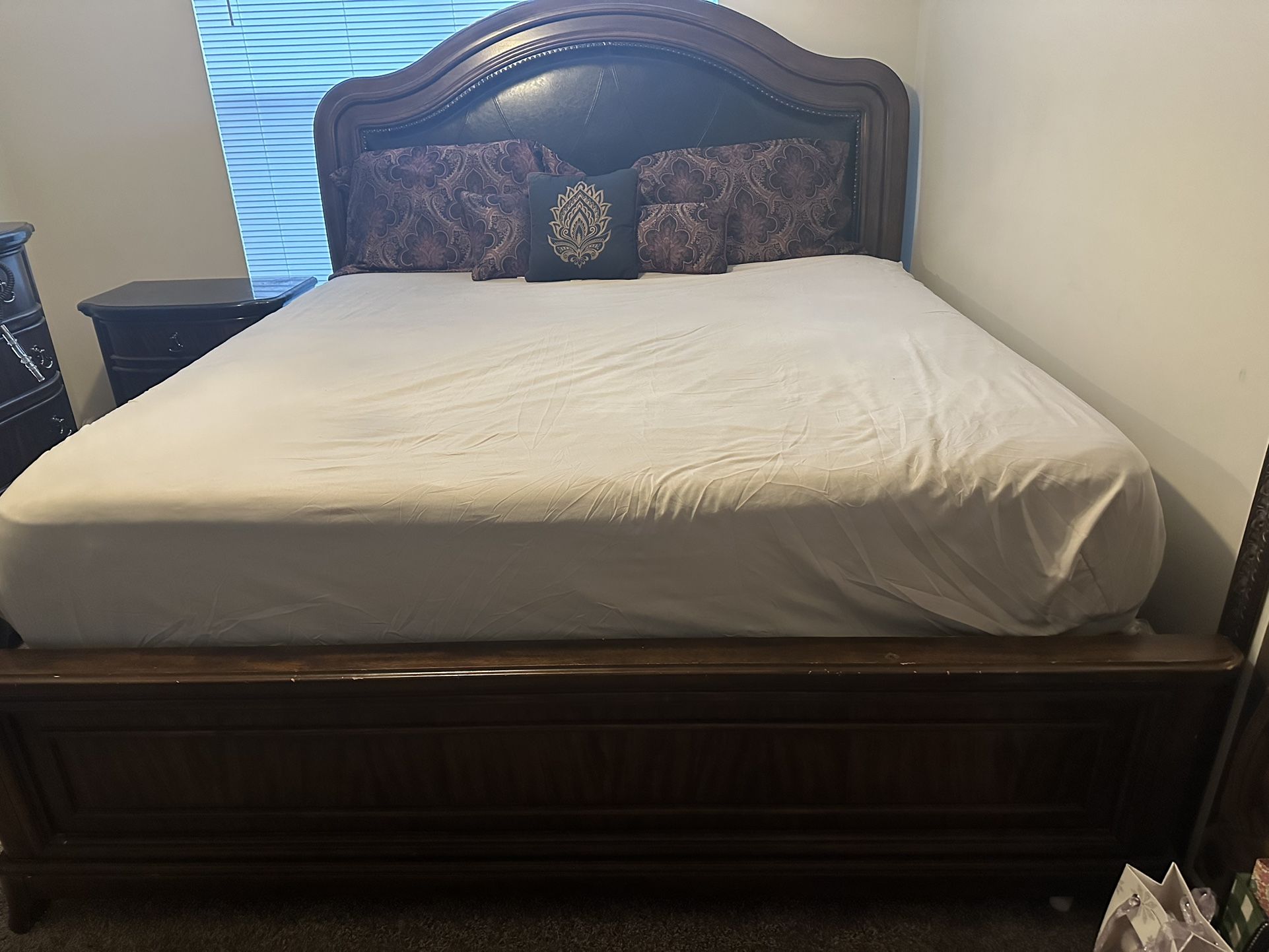 Bedroom Set