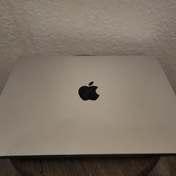 14" MacBook Pro 2021