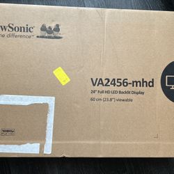 Monitors and keyboard for sale