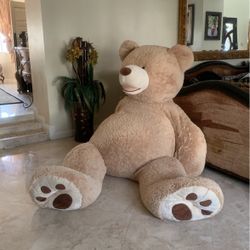Huge Life Size Bear