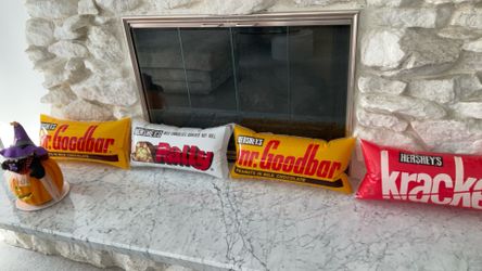 Vintage Set Of 4 Candy  Bar Blow-up Pillows