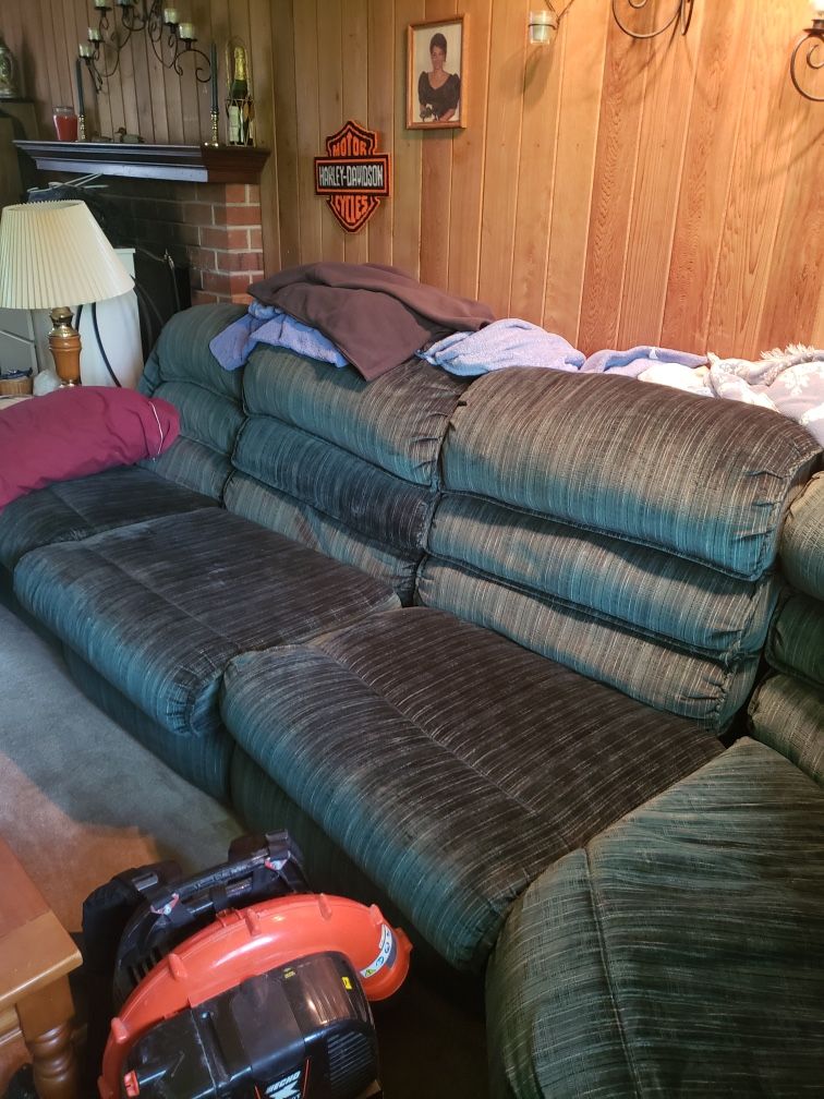 In Good Shape, Couch Sectional Two And Pieces Recline $400 Or Best Offer