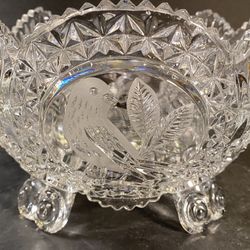 HOFBAUER Vintage German Etched-Crystal The-Byrdes Footed Bowl (Height: 5”)