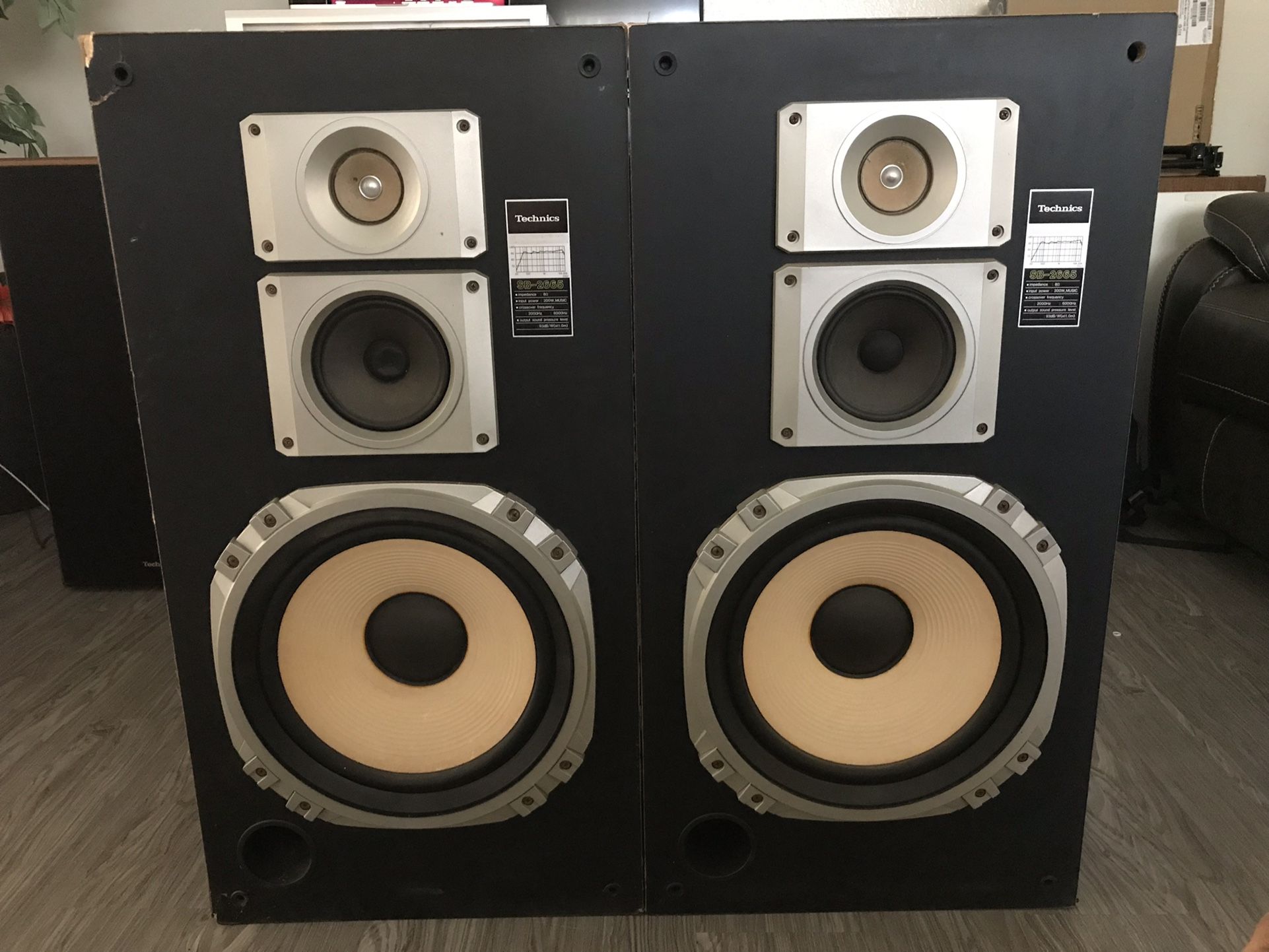 Vintage Technics SB-2665 Speakers
