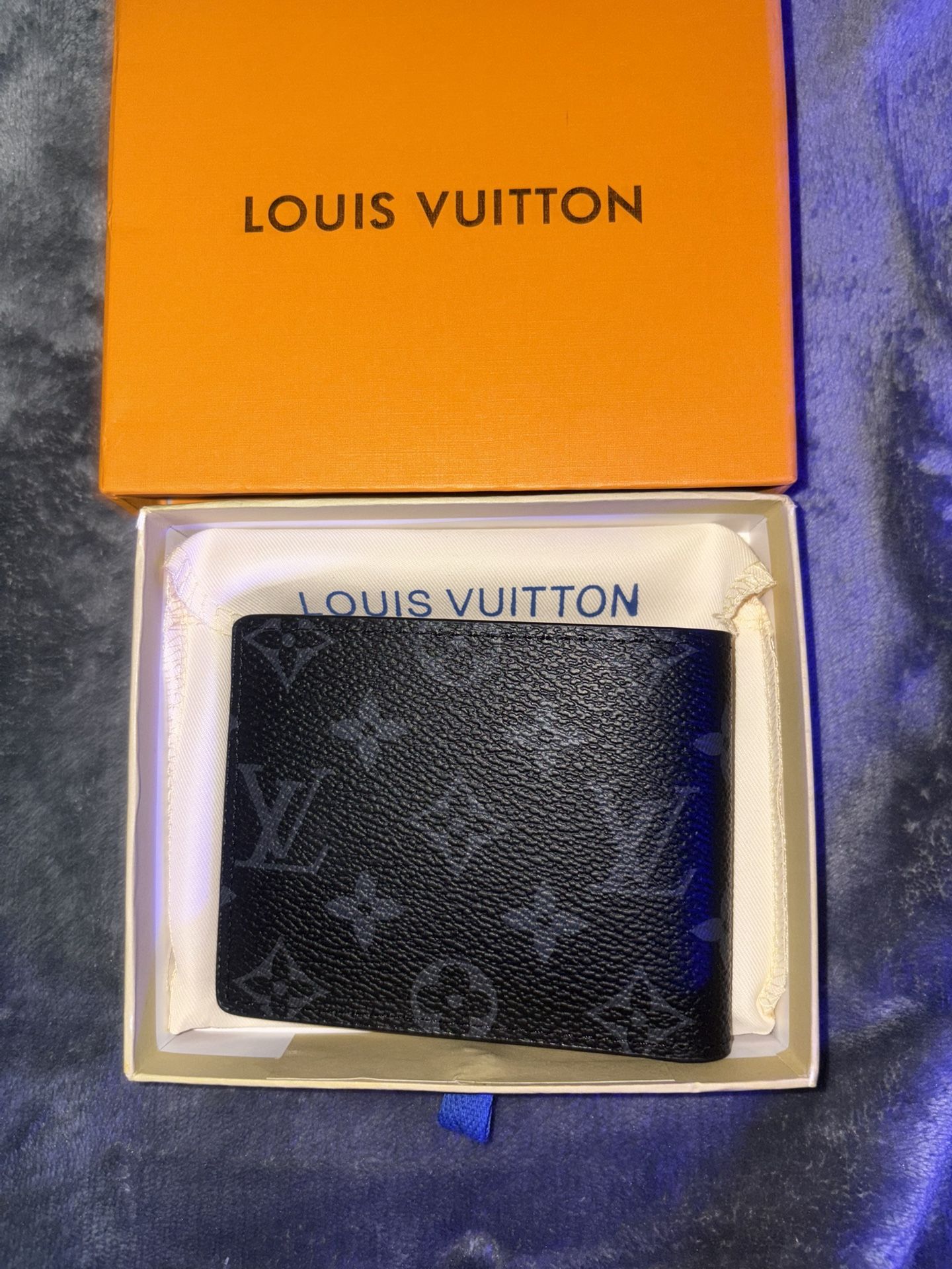 LV Mens wallet
