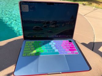 Macbook Air 13 inch M4 16GB