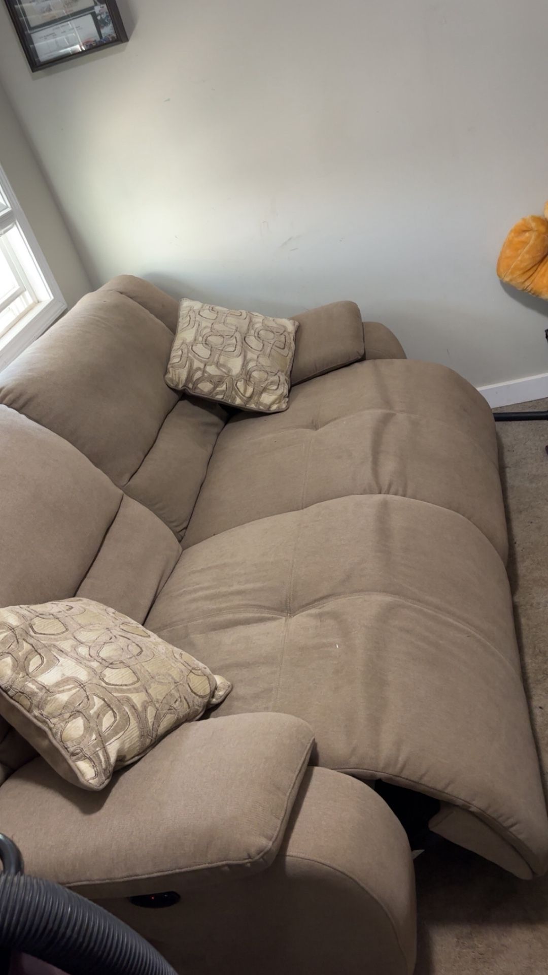 Sofa / Couch