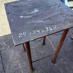 Welding Table,  2' x 2'.  1/2 inch plate top