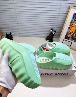 Nike Mind Slides Mint Green