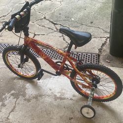 Boys Bike With Training Wheels