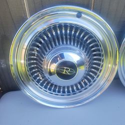 Buick Riviera  Hubcaps  15 Inch