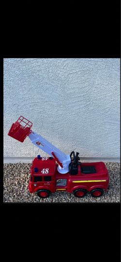 Skyteam Action Fire Engine Ride-On