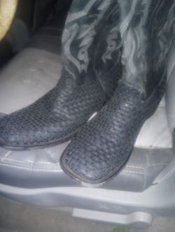 Beautiful Boots Size 11
