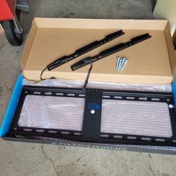 Low Profile TV Mount 