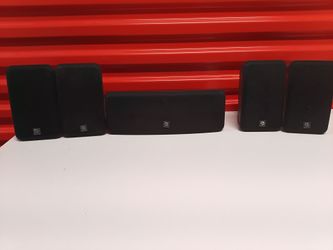 Boston Acoustics 5-Piece Speaker Set