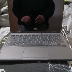 Dell Chromebook 2in1 With Charger