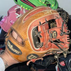 Wilson A2K Baseball Glove 