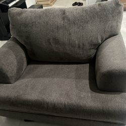 Oversized Arm chair And Ottoman