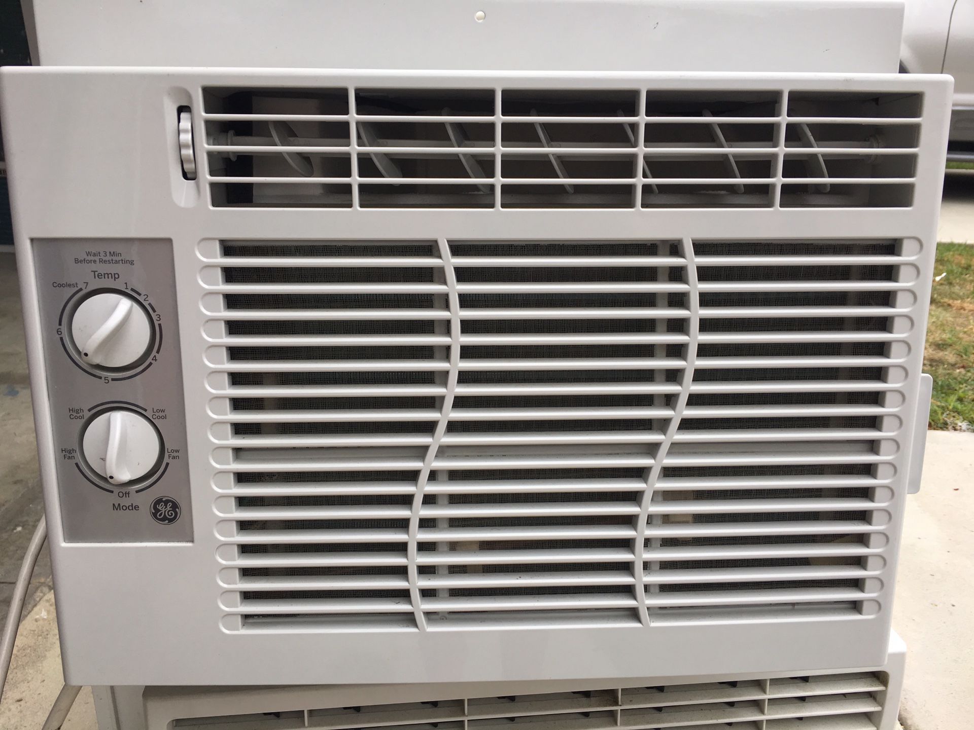 Air conditioner works excellent