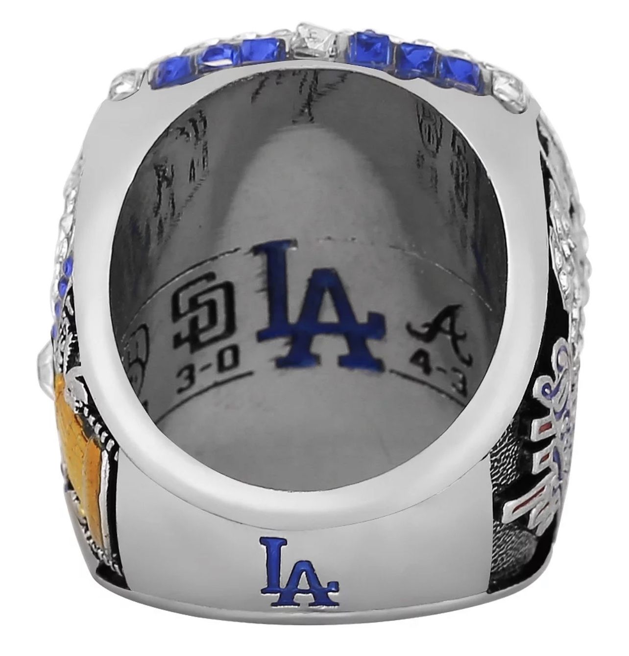 LOS ANGELES DODGERS WORLD SERIES RING for Sale in Fontana, CA - OfferUp