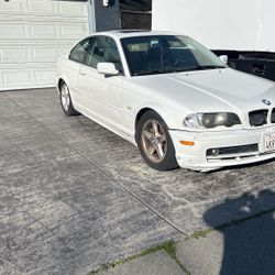 2005 BMW parting out let me know what you need