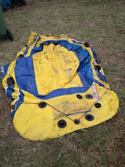 Inflatable boat for two