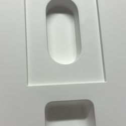 “BOX ONLY” iPad Pro 128gb 9.7” WiFi Only 