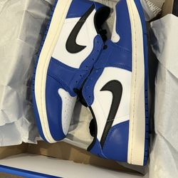 Jordan 1 Low OG Royal 9.5 Men