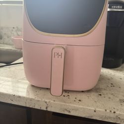 Paris Hilton Pink Air Fryer