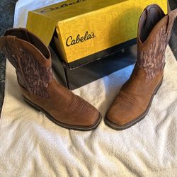 Cowboy boots Cabelas Size 13D Pinedale Square Toe