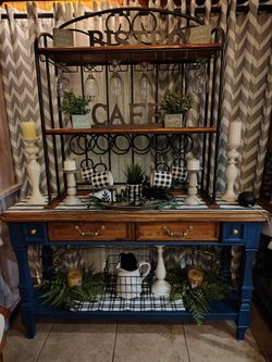 Coffee/wine hutch