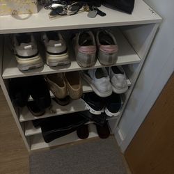 Shoe rack