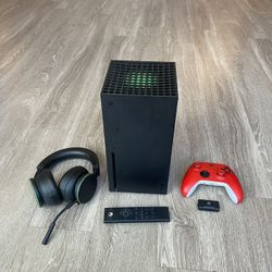 Xbox Series X With Accessories 