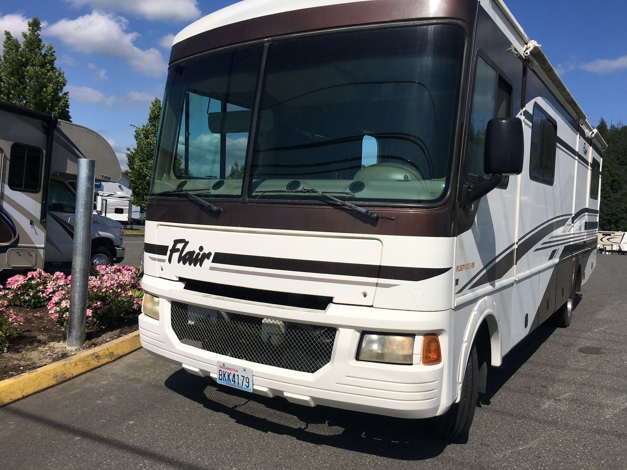 2005 Fleetwood Flair 31