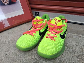 Nike zoom Kobey 6 Protro Grinch Low. 
Like New Condition!