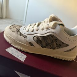 *NEW* GUCCI WOMEN SNEAKERS