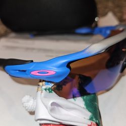BNIB *Custom* Oakley Radar EV