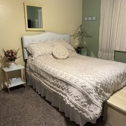 Serta Mattress - Full Size + Box Spring