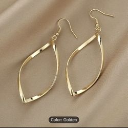 [Elegant Dangle Earrings] Nickel-Free Hypoallergenic Elegant Twisted Dangle Earrings | Graceful Hollow Design, Long-Lasting Shine | Ideal for Banquets