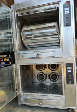 BKI commercial rotisserie oven with lower holding/convection compartment. Removed from a Winn Dixie store during remodel. Normally these are $40,000-$