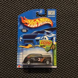 Hot Wheels Fat Fendered ‘40 Treasure Hunt 2002 #008
