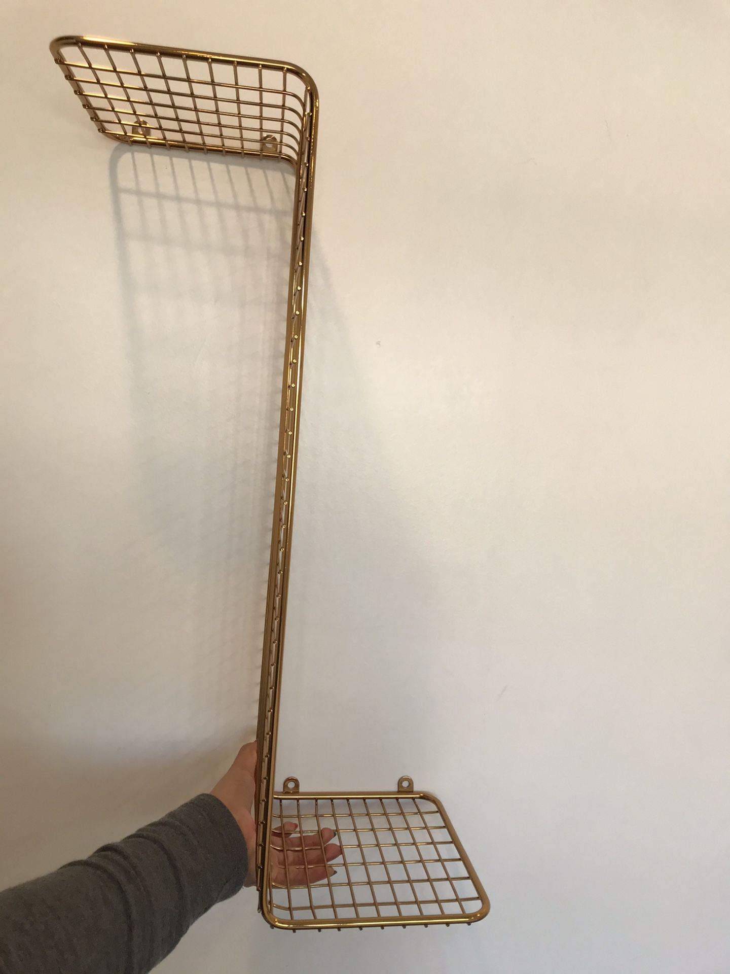 Gold wire wall shelves