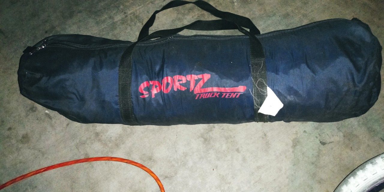 Sportz truck tent 50.00$