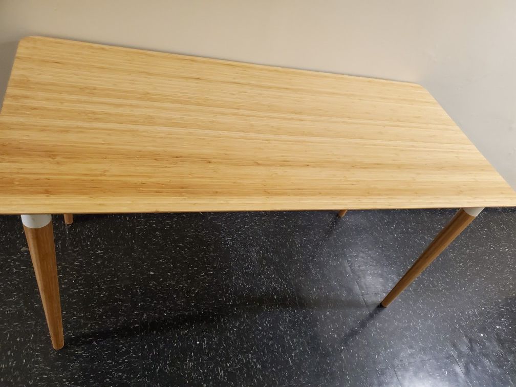 Dining Room Table 56in Length x 26in Width