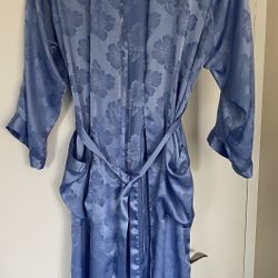 🧥VS - Womens Floral Embossed Kimono Style Robe - P/S